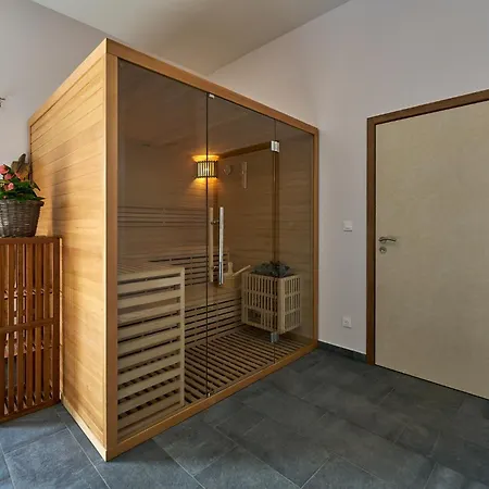 Les Campanes - Wellness 8 Pers Avec Piscine Interieure & Sauna - Proche Mons * Vellereille-le-Sec