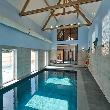 Les Campanes - Wellness 8 Pers Avec Piscine Interieure & Sauna - Proche Mons Ferienhaus
